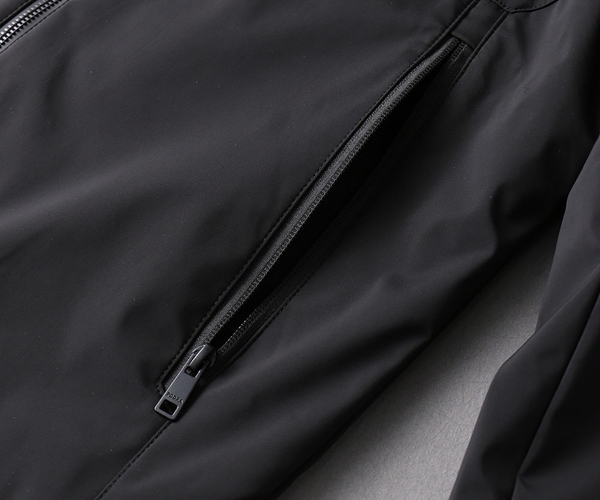 ブランドジャケット着用イメージ